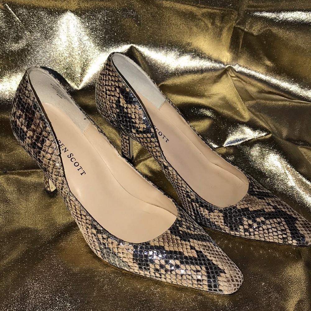 Karen Scott short heel snake print